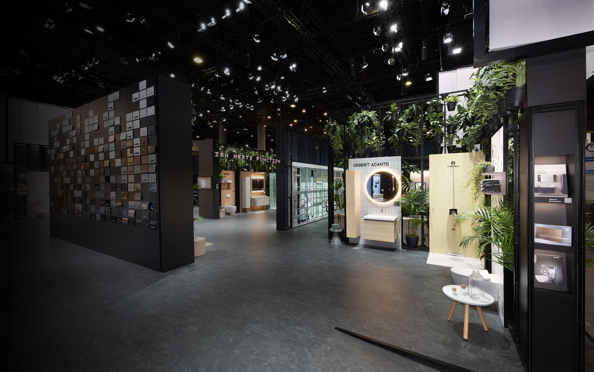 Full-service exhibition stand construction by Display International: planning, design, and custom-built trade fair booths worldwide.