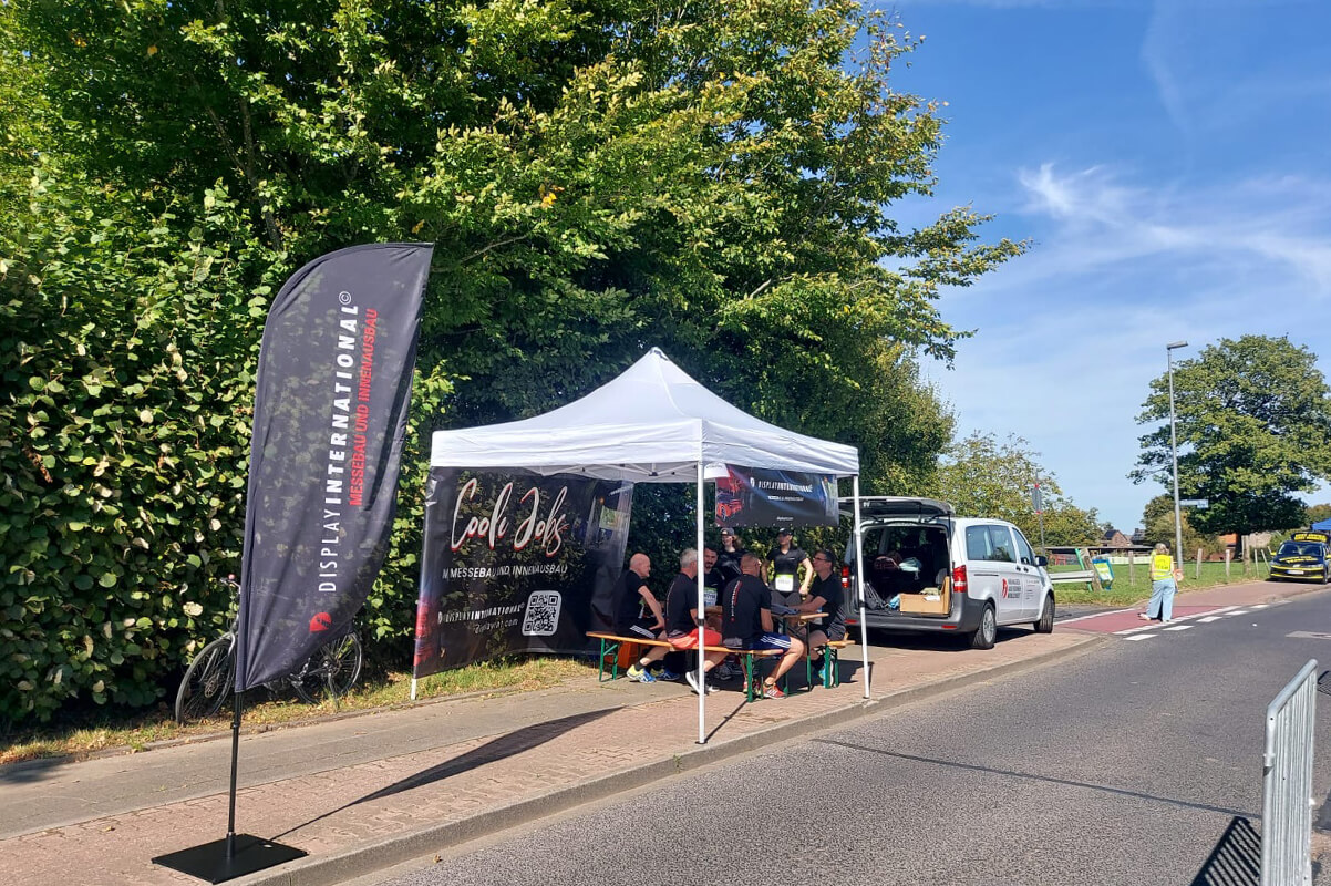The DI team at the Aachen Company Run 2025 – motivated, united and ready to race.