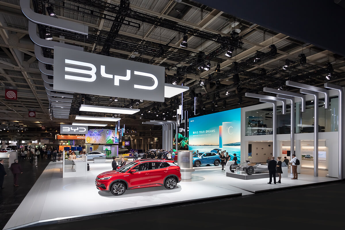 BYD relies on a modern look and an open booth design for its exhibition stand.