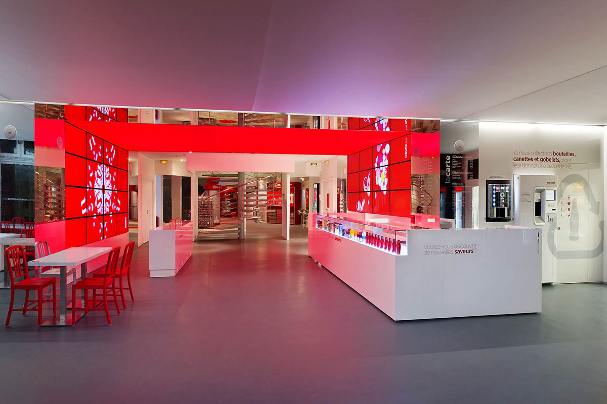 As interior finisher in Paris responsible for the Coca Cola Showroom