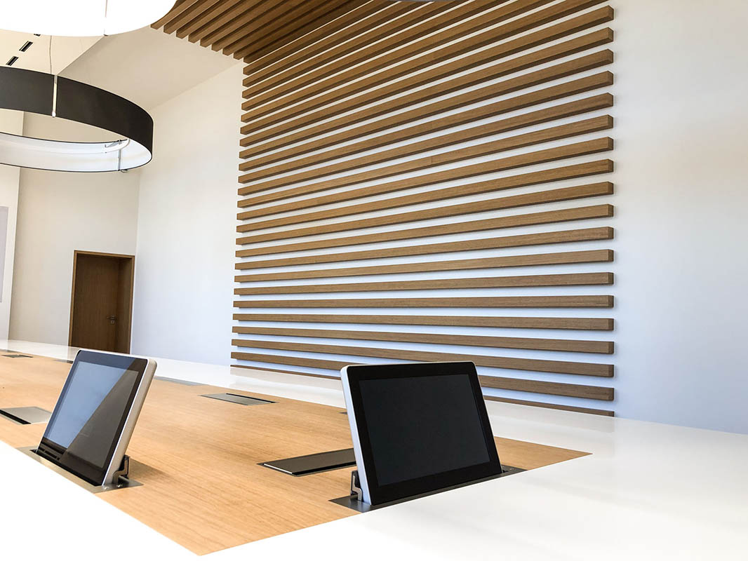 Innenausbauer für Konferenzräume und Büros mit eigener Architkektur über DIX concepts