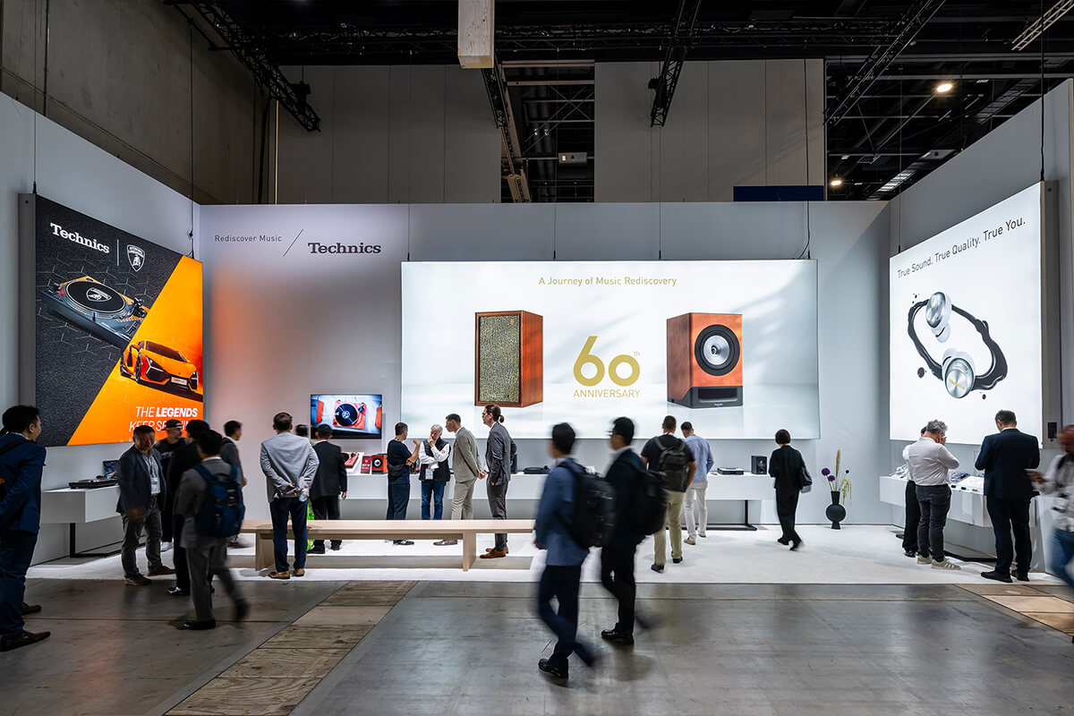 In Kooperation mit D’art Design Gruppe realisierte Display International den Panasonic Messeauftritt auf der IFA 2025.