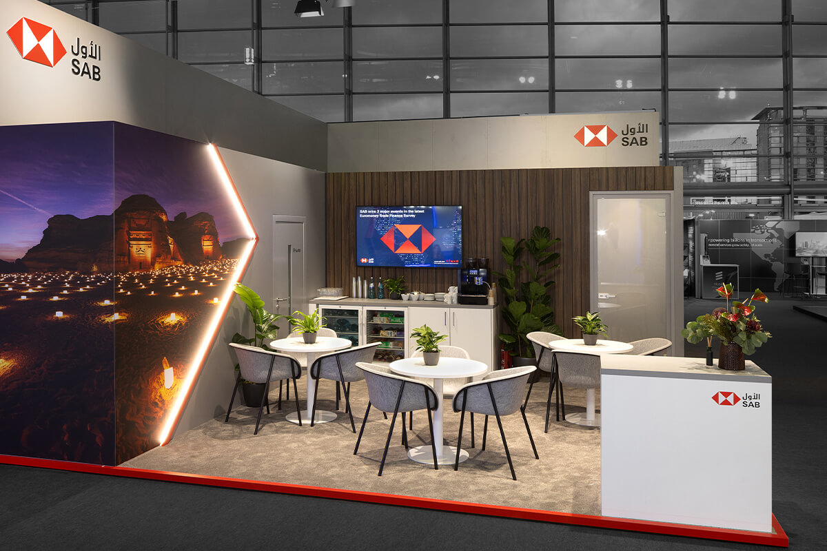 Perfekte Umsetzung von Planung bis Montage – Display International machte den Messeauftritt von SAB auf der Sibos zum Erfolg.