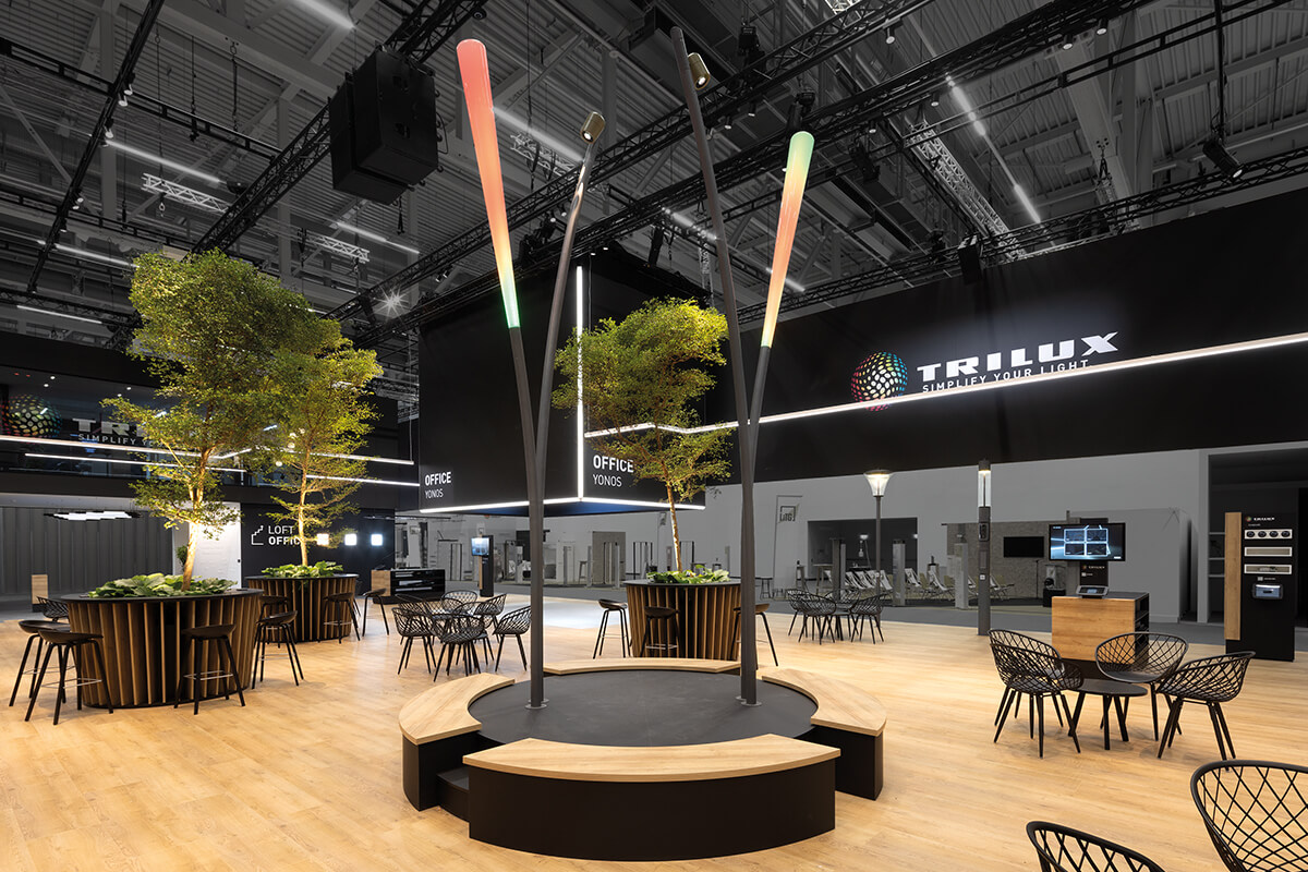 Trade fair construction specialist Display International builds modern trade fair stand for Trilux in Frankfurt.